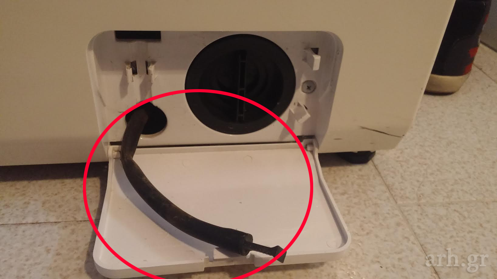 filtro-apostragisis-plyntiriou.jpg φίλτρο αποστράγγισης πλυντηρίου ρούχων